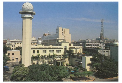 1986年改建前的中央氣象局。