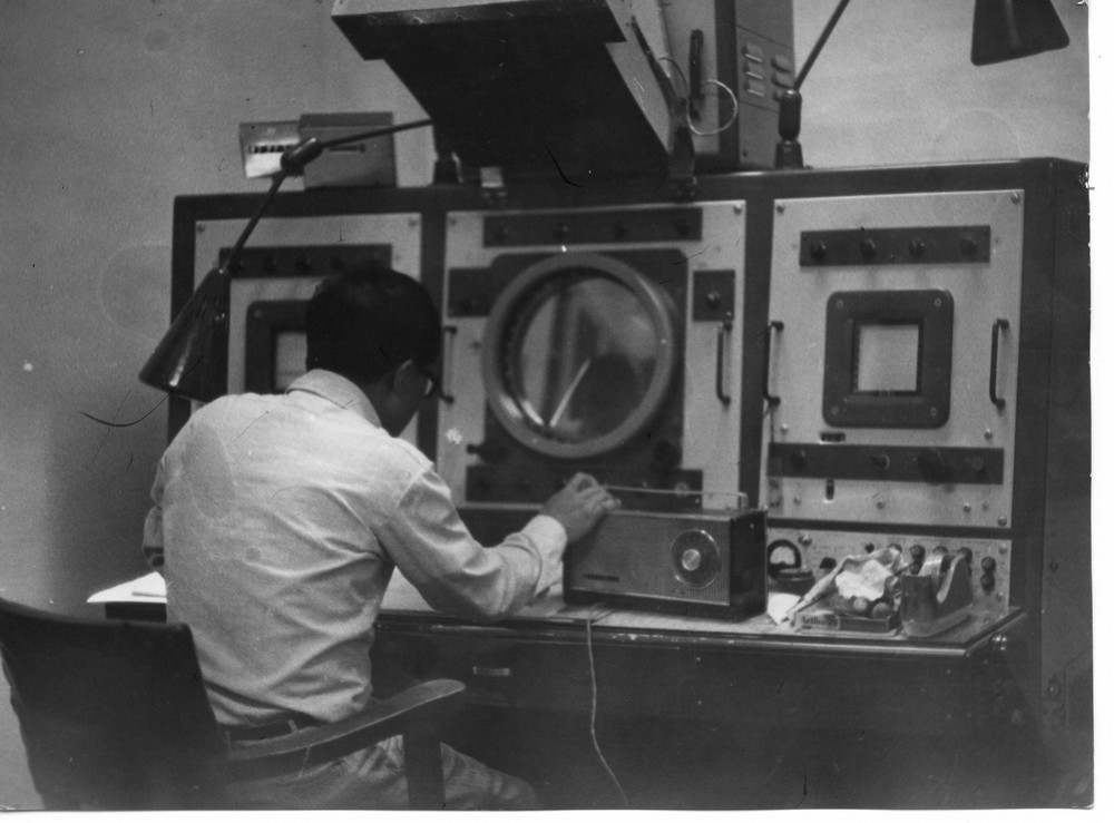 1966年第1代雷達操作臺。點此顯示大圖(彈出視窗)