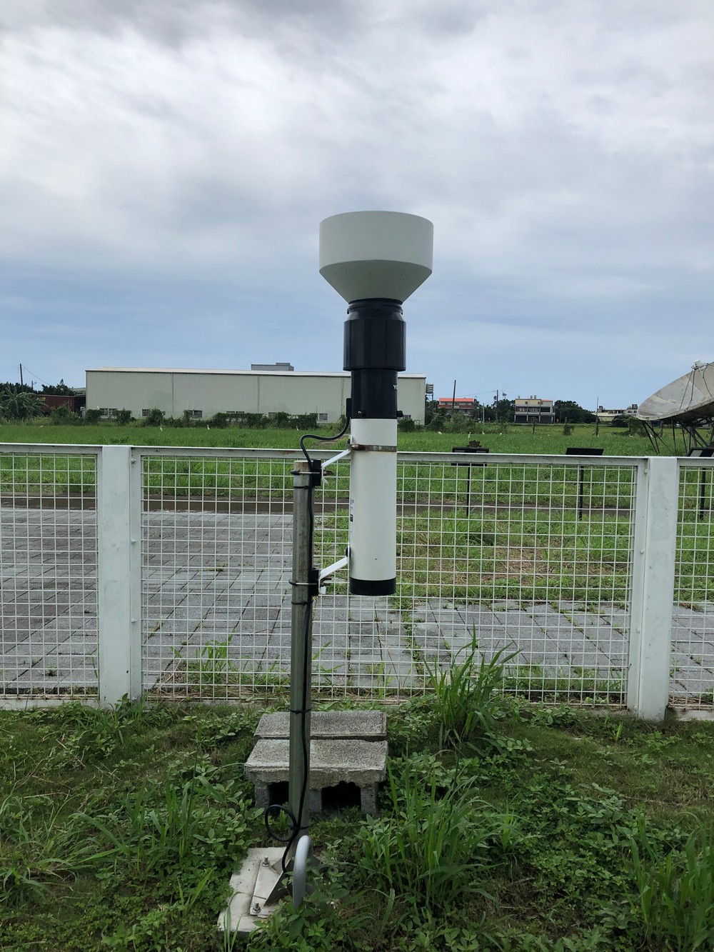 2021年新屋氣象站電子虹吸式雨量儀。點此顯示大圖(彈出視窗)
