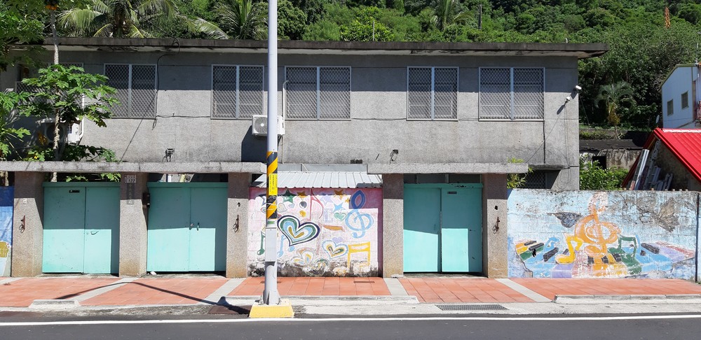 大武氣象站員工宿舍(攝於2022年)。點此顯示大圖(彈出視窗)